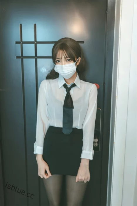 杏仁曲奇 - 图集合集 15套 8GB-次元社区