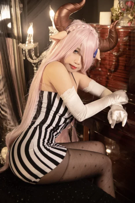 贞子蜜桃 - 合集 27套 25GB-次元社区