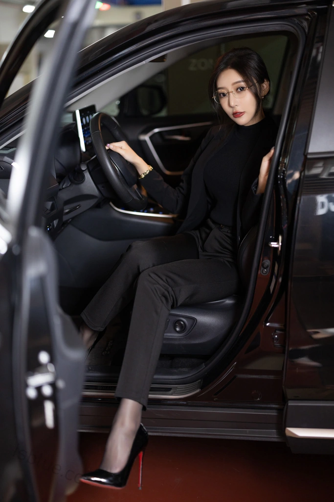 图片[6]-王馨瑶 – 内部私购无水印图集55套 22GB-次元社区