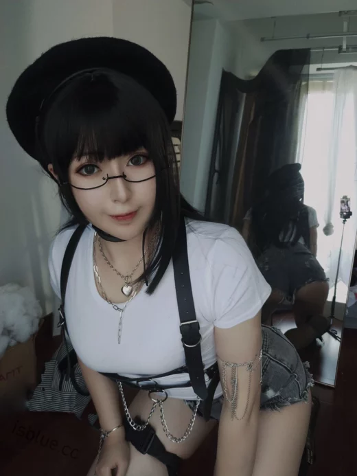 小容仔咕咕咕w - 合集 37套 14GB-次元社区