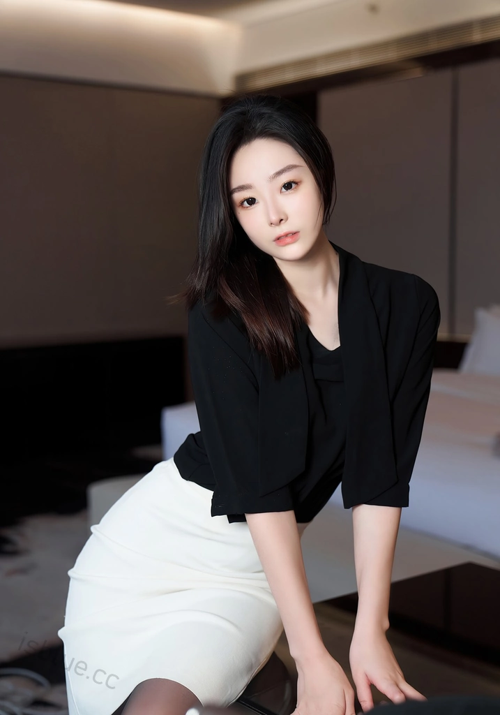 是小逗逗 - 合集 130套 100GB-次元社区