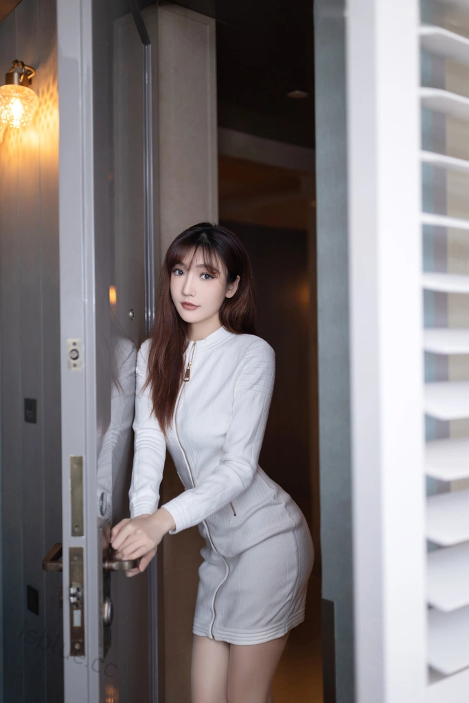 陆萱萱 - 内部私购无水印 30套 23GB-次元社区