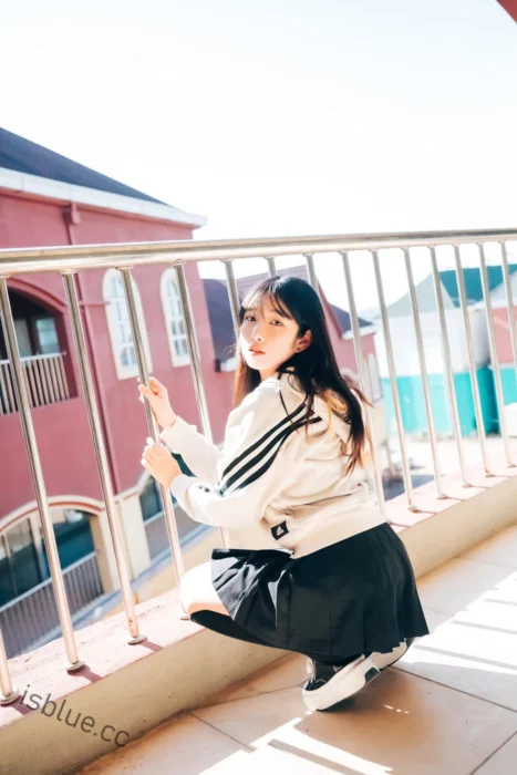 Loozy - 合集179期 384GB-次元社区