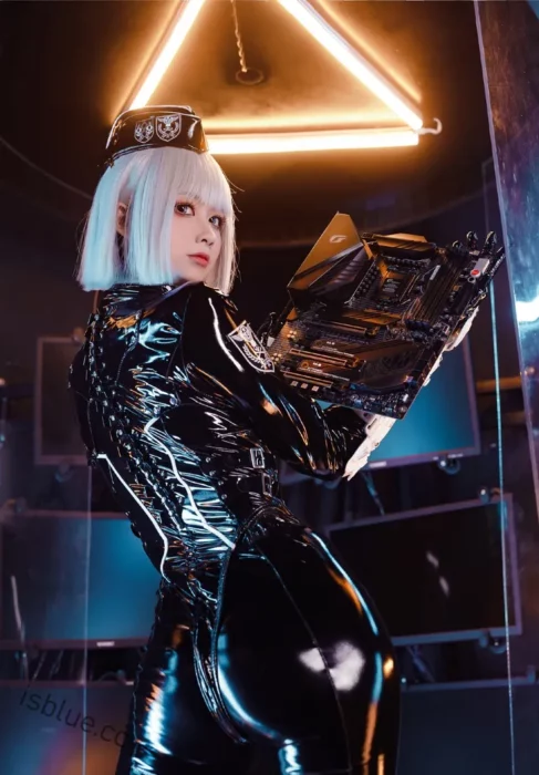 izumi泉桃子 - 合集 8套 2.8GB-次元社区