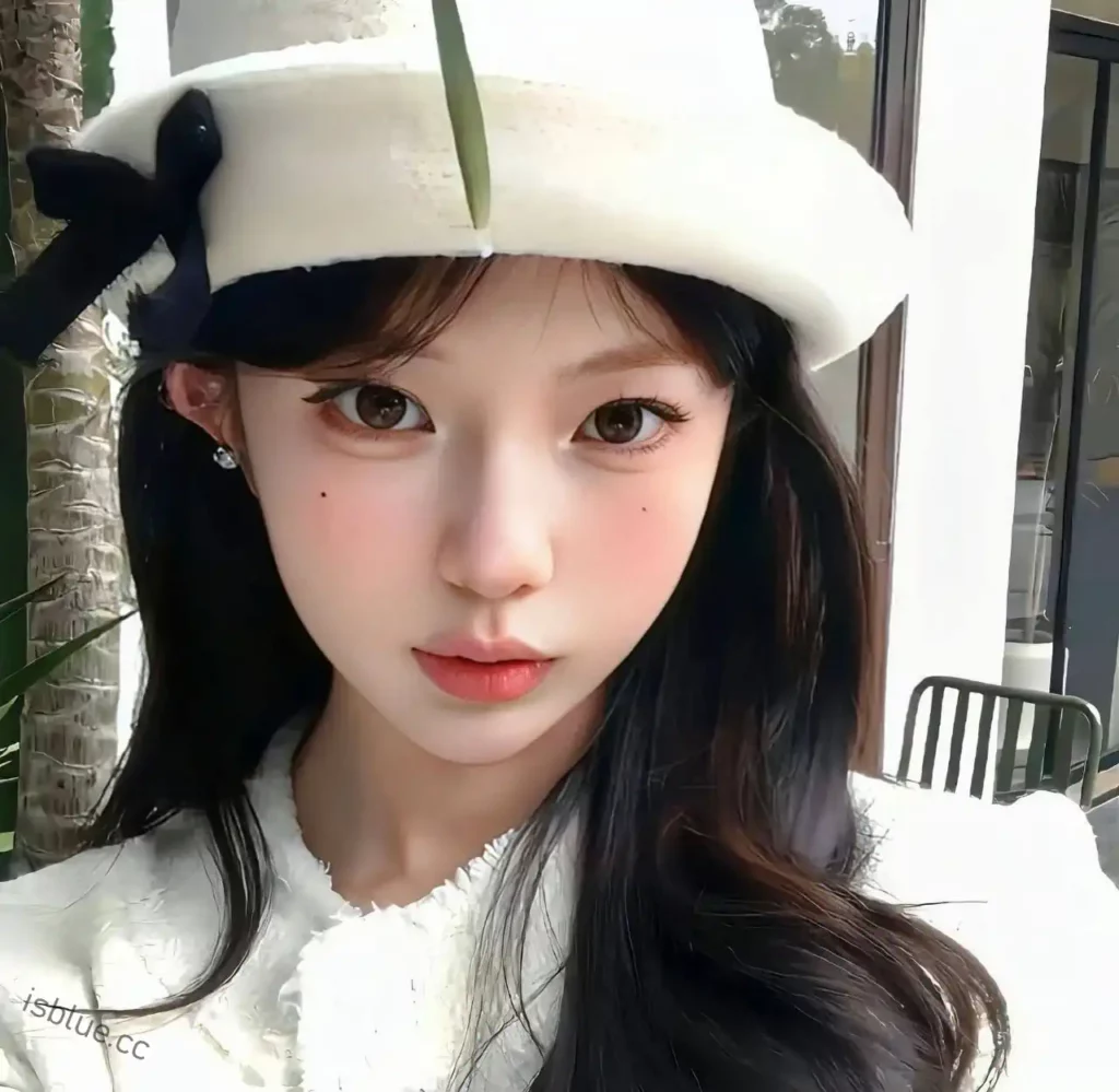 图片[3]-𝗪𝗲𝗖𝗵𝗮𝘁 网络头像女分享 – 第三期【7p】-次元社区