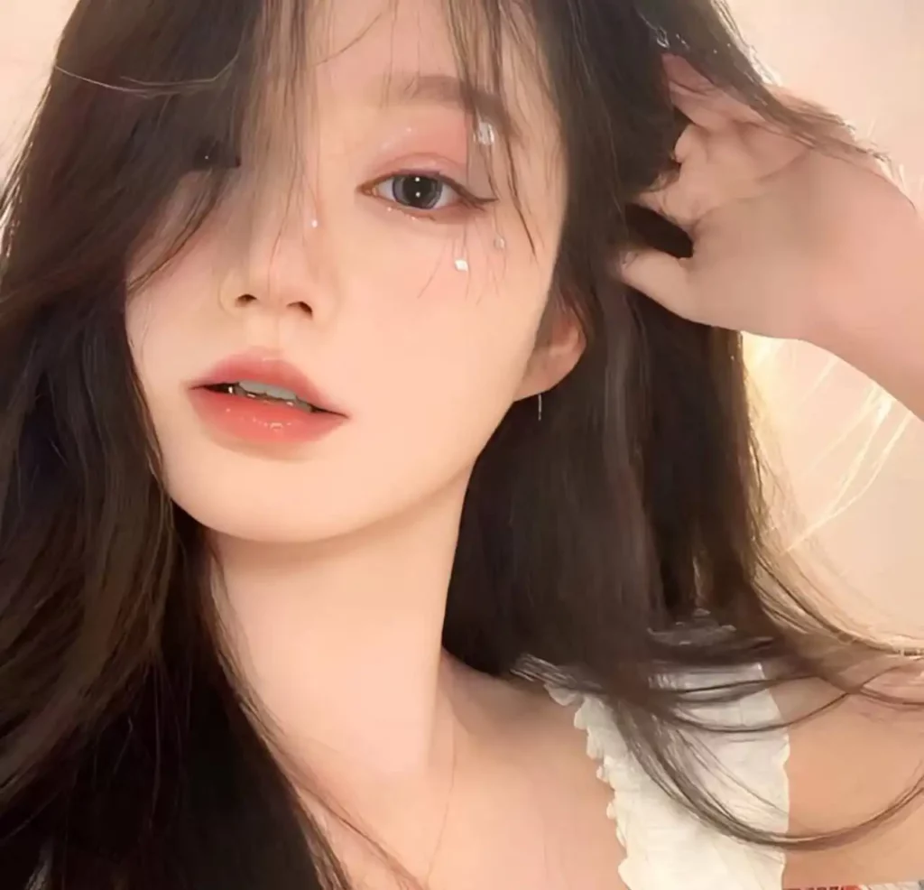 图片[2]-𝗪𝗲𝗖𝗵𝗮𝘁 网络头像女分享 – 第4期【6p】-次元社区