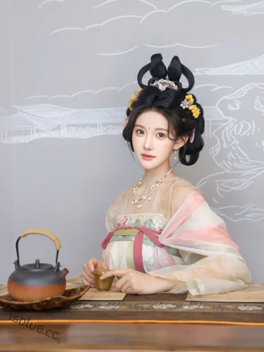 图片[5]-梨霜儿&金允希 – 内购无水印[13套-2026.1]-次元社区